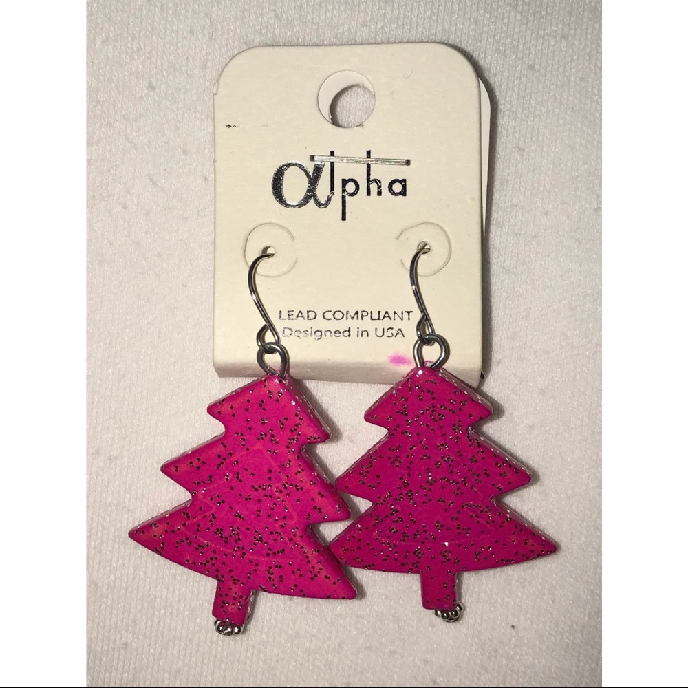 NEVER WORN Christmas Tree Earings